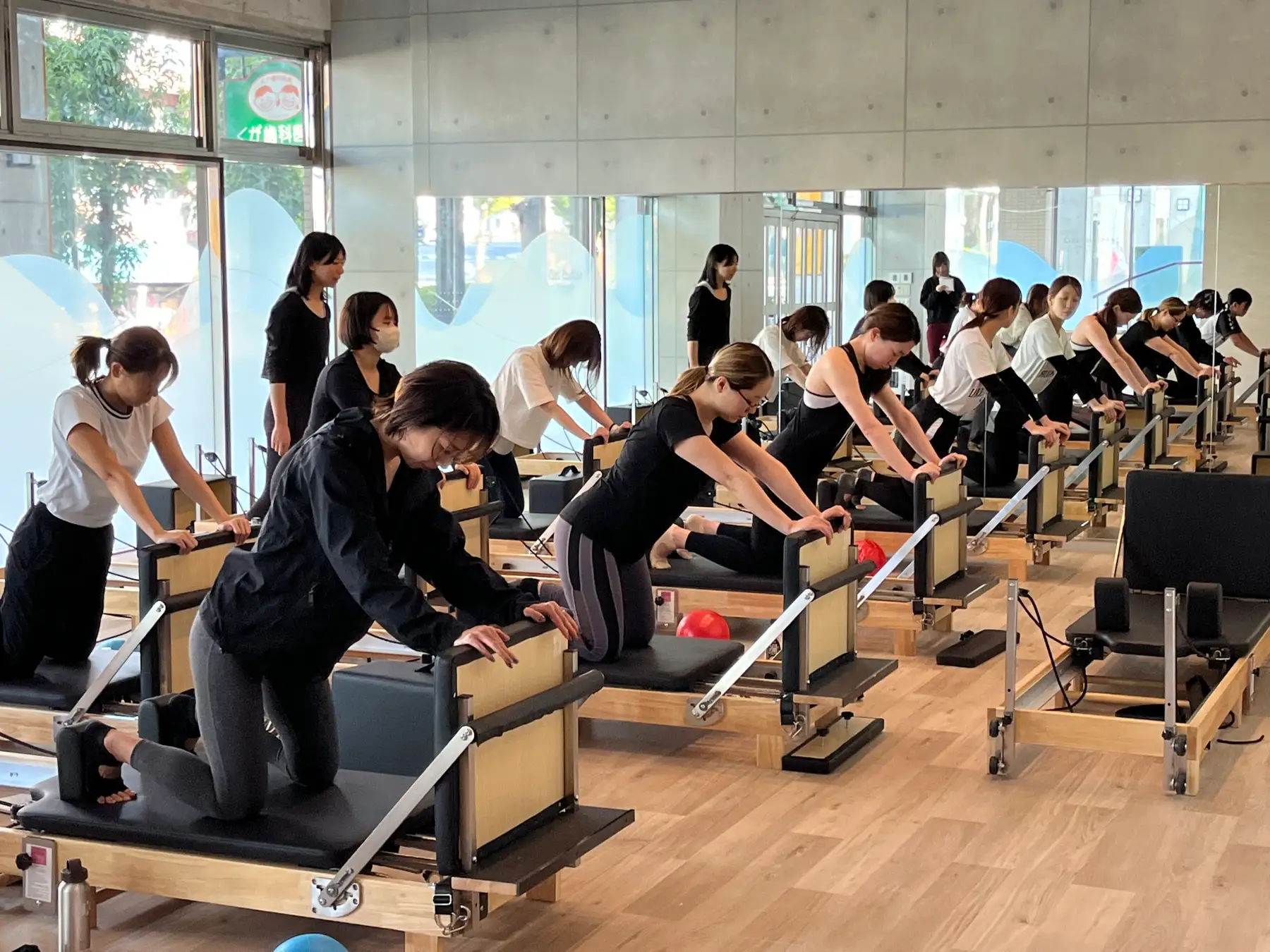 Ciel Pilates（シエルピラティス）スタジオ内観・リフォーマーマシン